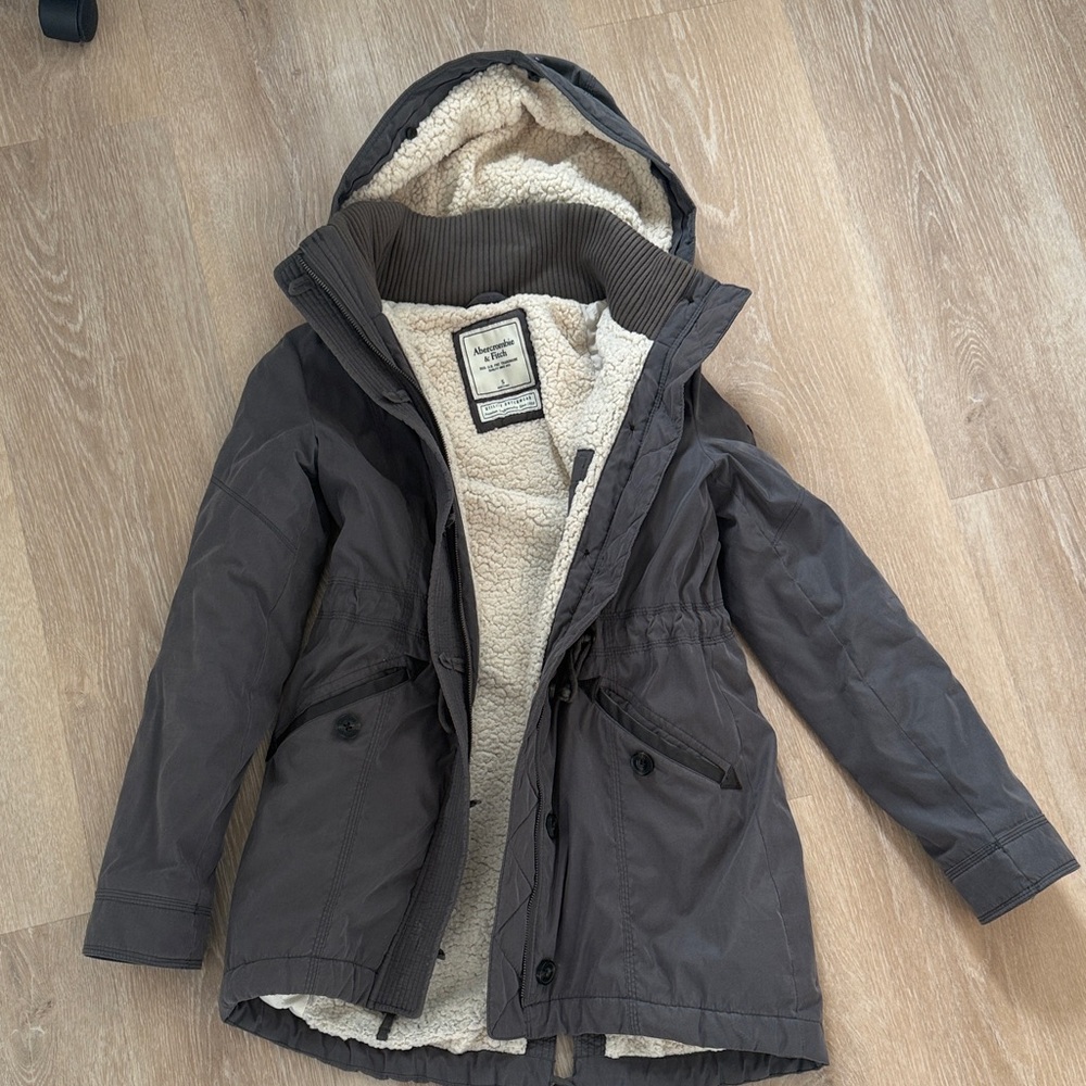 Abercrombie & Fitch Charcoal Jacket with Cream Fleece
